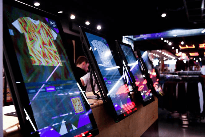 Interactive Displays: How to Unclog Store Shelves